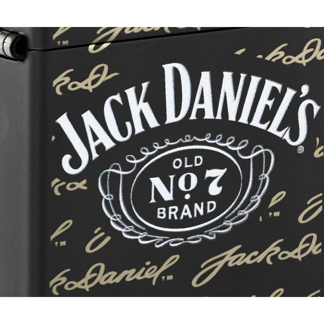 Front view of Zippo Jack Daniel's Signature Design Black Matte Windproof Lighter close up to show the detail of the lighter.