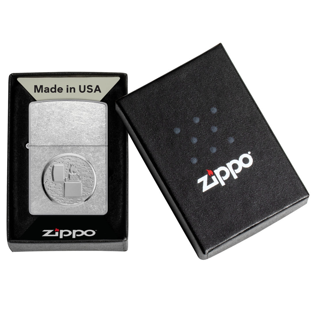 Zippo Golf Ball Marker Emblem – Lighter Design Street Chrome Windproof Lighter in its packaging.