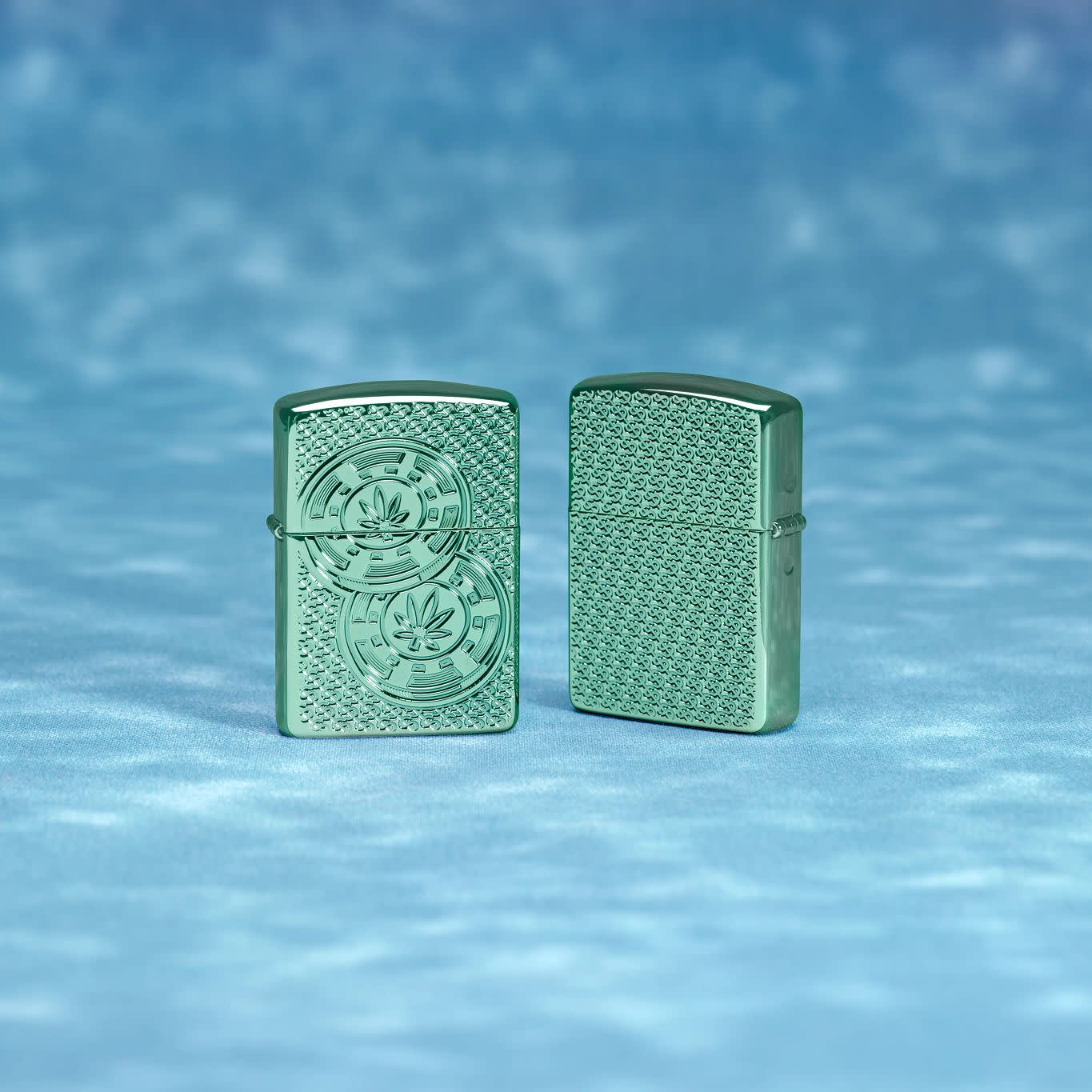 Zippo Cannabis Chips Design Armor® High Polish Green Windproof Lighter –  Zippo USA