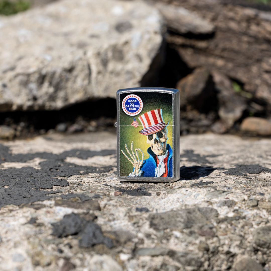 Zippo Good Ol' Grateful Dead Design Street Chrome Windproof