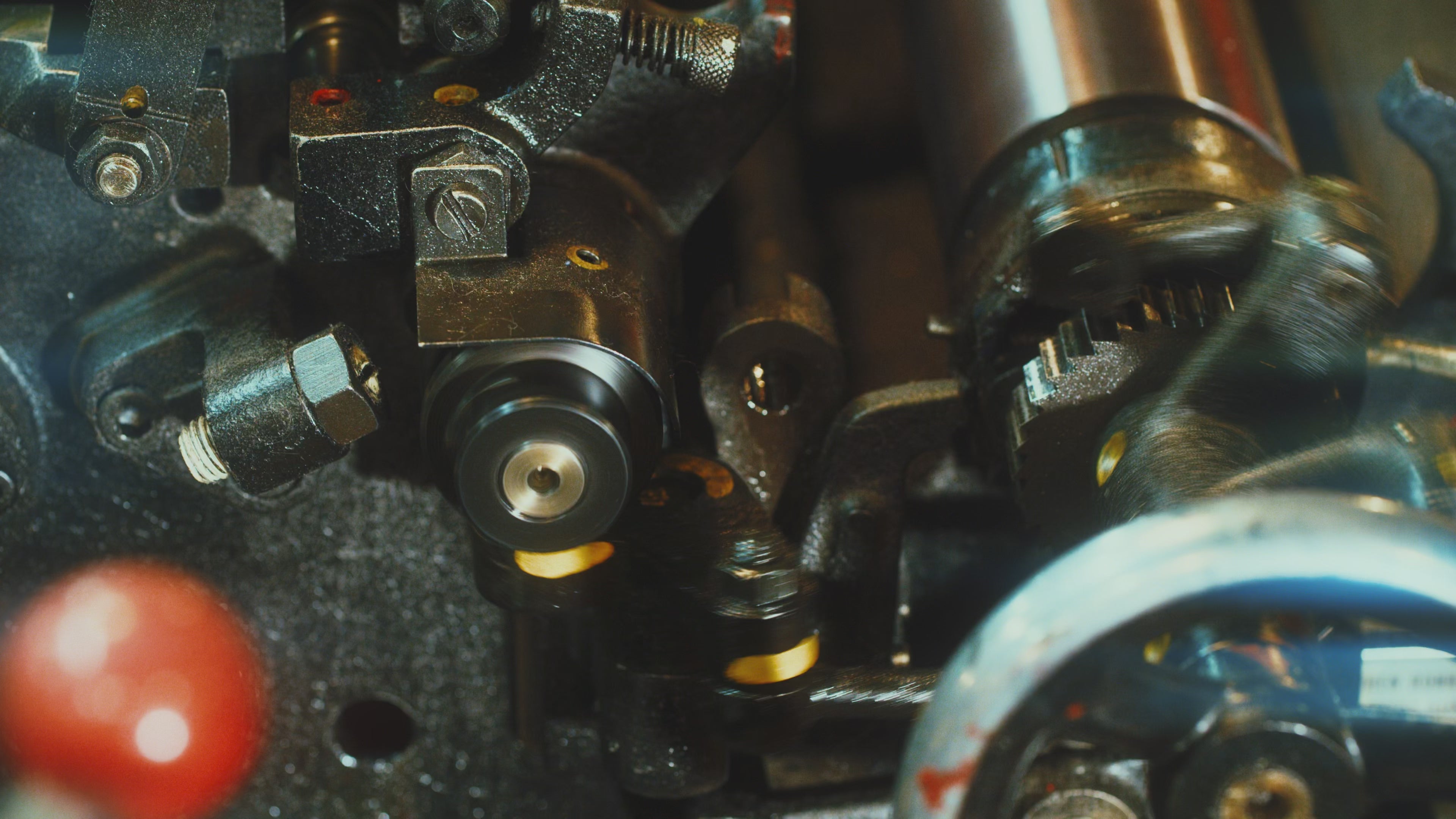 Load video: Video showing the manufacturing of the A250 Lighters