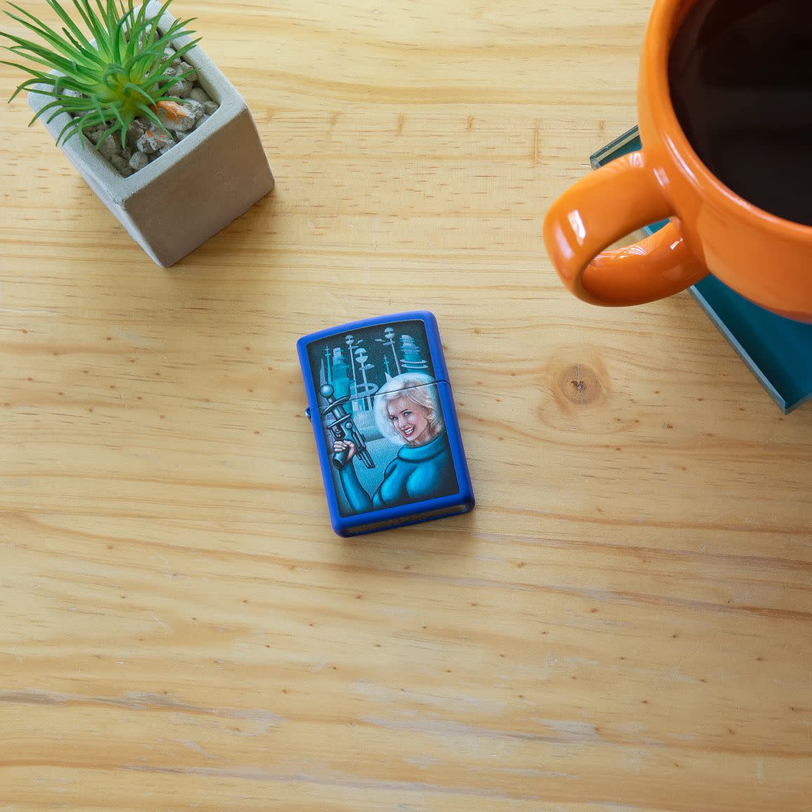 Retro Futuristic Royal Blue Matte Windproof Lighter – Zippo USA