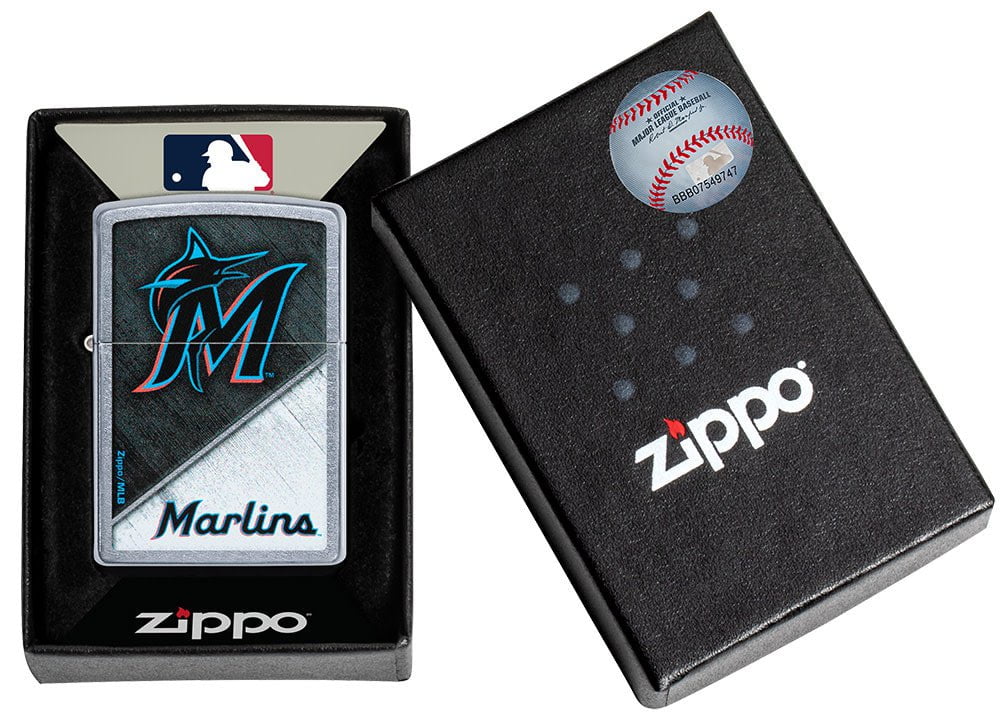 MLB® Miami Marlins™ Colorblock Design Street Chrome Windproof