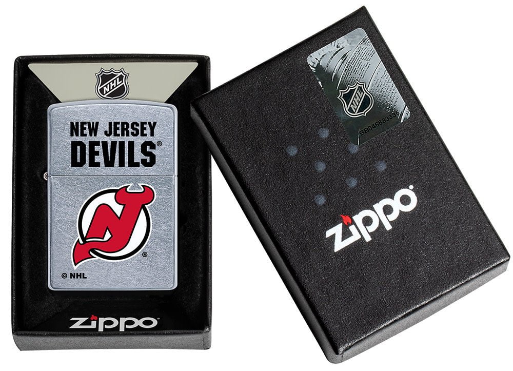 New Jersey Devils® Logo Design Street Chrome Windproof Lighter