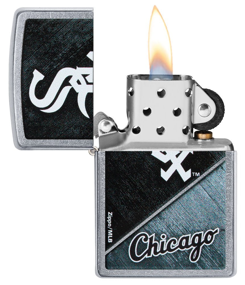 MLB® Chicago White Sox™ Street Chrome™ Windproof Lighter – Zippo USA